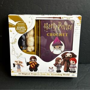 Harry Potter Crochet by Lucy Collin (2019, Trade Paperback / Kit) NEW, unopened.